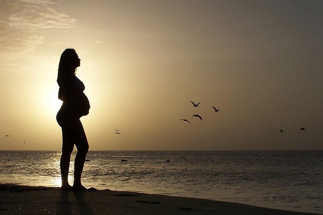 shooting photo femme enceinte